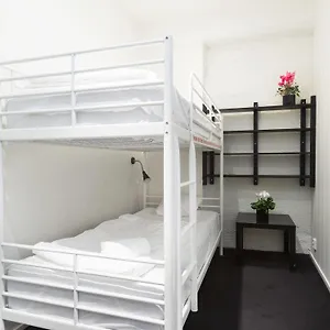 2* Albergue Stockholm Hostel